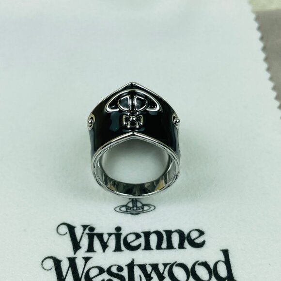 Vivienne Westwood black ring - Picture 5 of 9